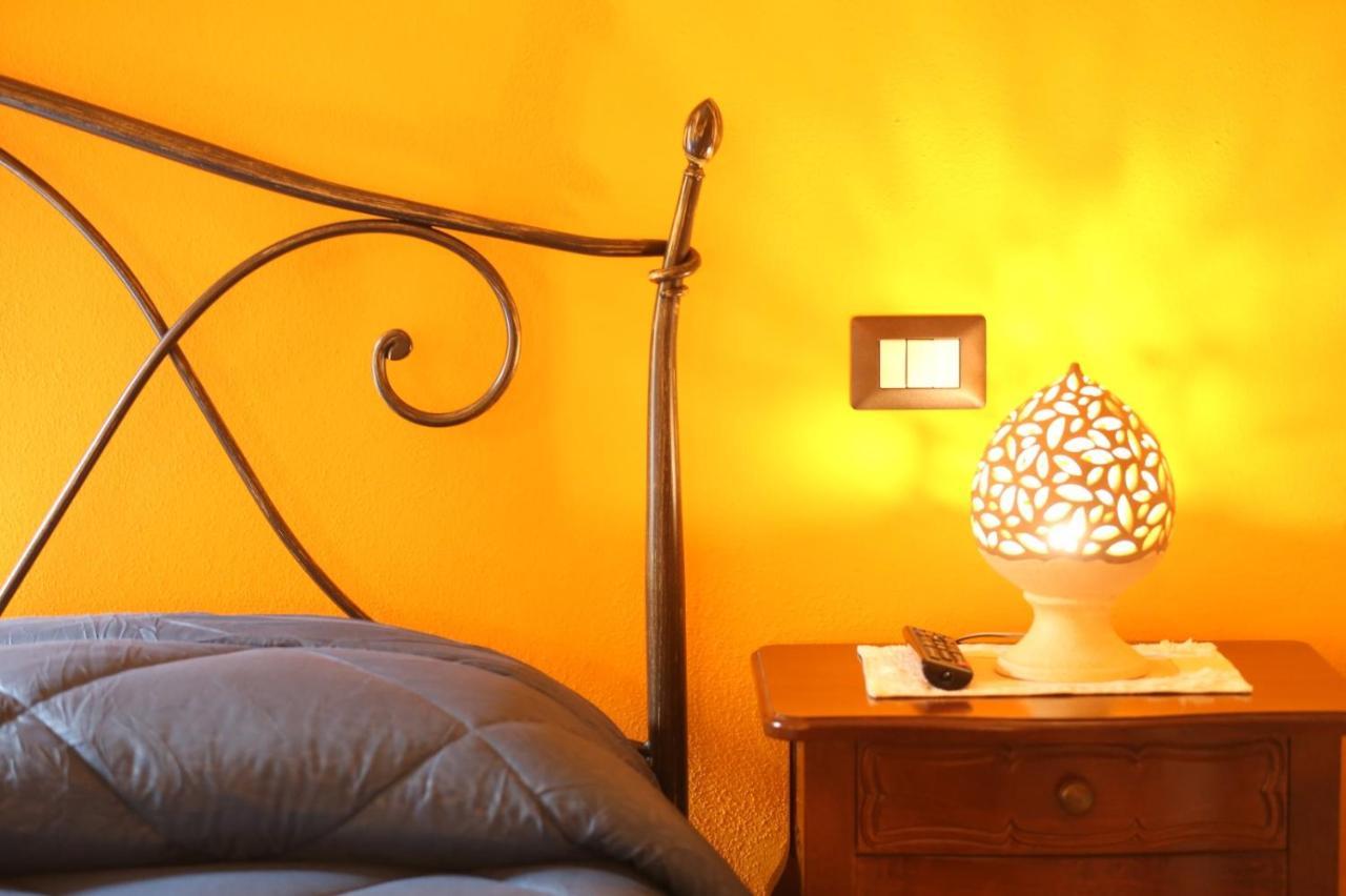B&B Corte Dei Figuli San Pietro in Lama Exterior photo